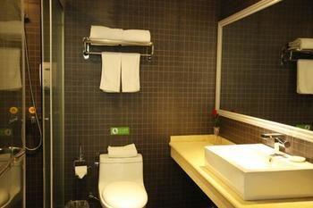 Motel 168 Shanghai Nanhui Huinan Subway Station Exterior foto